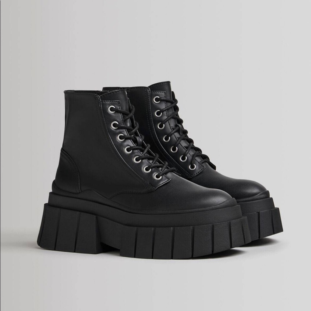 Chunky Lace Up Platform Boots